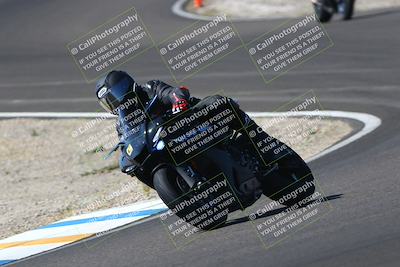 media/Sep-21-2025-TrackDaz (Sun) [[277c75b276]]/C Group/1140pm (Turn 3)/